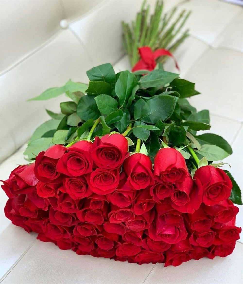 35 красных роз Эквадор - фото 4887
