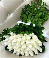 35 белых роз  Эквадор